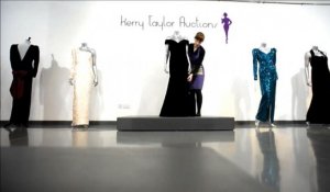 Londres: 10 robes de Diana bientôt vendues aux enchères