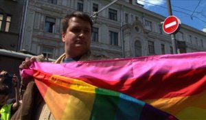 Russie: la Douma examine une loi contre la "propagande gay"