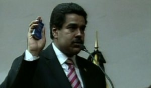 Venezuela: Maduro devient président par intérim