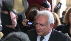 DSK renvoyé en correctionnelle: un "acharnement" dit son avocate