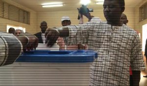 Présidentielle au Mali: début du vote à Bamako