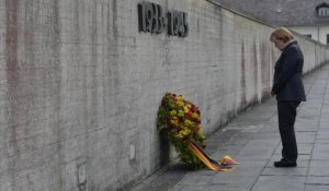 Polémique après la visite à Dachau d'Angela Merkel, en campagne électorale