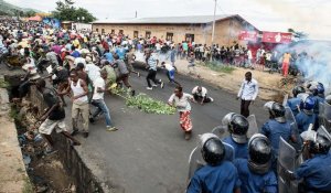 En direct : en pleine tentative de coup d'État, le président rentre au Burundi