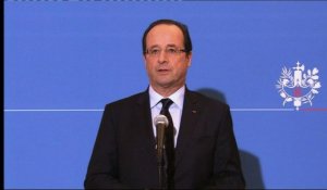 Libération de Florence Cassez: Hollande dit sa "reconnaissance"