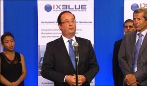 Emploi: Hollande défend l'innovation à Marly-le-Roi