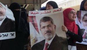 Egypte: les manifestations pro-Morsi ne faiblissent pas
