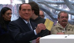 Elections en Italie: vote de Silvio Berlusconi