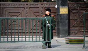 Images devant l'ambassade de Corée du Nord à Pékin