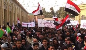 Plusieurs milliers d'Irakiens sunnites manifestent de nouveau