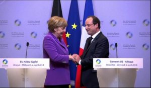 Hollande veut une "alliance" UE/Afrique autour de trois "enjeux"