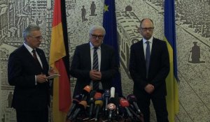 Ukraine: Steinmeier à Kiev pour relancer un "dialogue national"