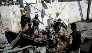 Attaque en Afghanistan: 18 morts dont 10 policiers, 7 kamikazes