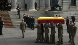 L'Espagne rend hommage à Adolfo Suarez