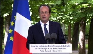 Hollande: "La France doit être aux côtés du Nigéria"