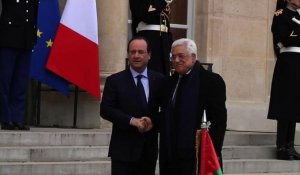 François Hollande reçoit Mahmoud Abbas à l'Elysée