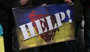 Paris: rassemblement de soutien aux manifestants en Ukraine