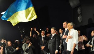 En images : les Ukrainiens de Paris électrisés par Klitschko et Porochenko