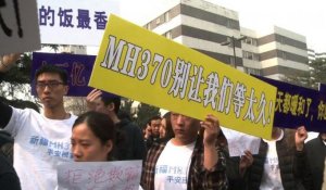 MH370: les familles chinoises réclament "la vérité"