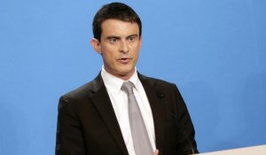 Economies : Valls demande aux fonctionnaires de "participer à l'effort commun"