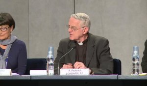 Synode: pas de consensus sur divorcés et homosexuels
