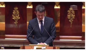Loi Macron: Manuel Valls utilise le 49-3 pour faire passer la loi sans vote