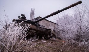 Ukraine : les armes lourdes toujours en première ligne