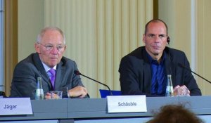 Grèce: Schäuble et Varoufakis constatent leur "désaccord"