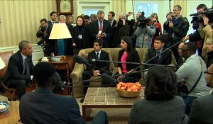 Obama recontre des jeunes immigrés à la Maison Blanche
