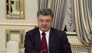 Ukraine: Porochenko accuse Moscou d'intensifier son offensive