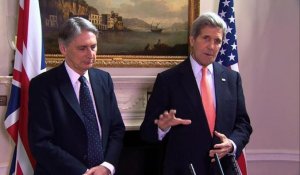 Ukraine: USA et GB réfléchissent à des sanctions contre la Russie