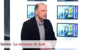Dessin de Kak : François Hollande en chirurgien, Michel Sapin pilote de drone