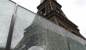 Acte 13 "Gilets jaunes" : les dégâts près de la Tour Eiffel