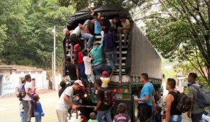 Colombie: les migrants du Venezuela se croisent sur les routes