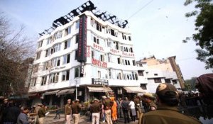 Au moins 17 morts dans l'incendie d'un hôtel à New Delhi