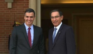 Espagne: Pedro Sanchez accueille le président péruvien