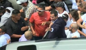 Venezuela: Guaido acclamé par des milliers de ses partisans