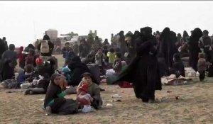 Femmes jihadistes en Syrie: "la prison ou la mort"