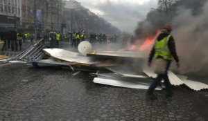"Gilets jaunes": regain de violence à Paris