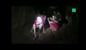 Les images des enfants prisonniers d&#39;une grotte en Thaïlande, retrouvés sains et saufs