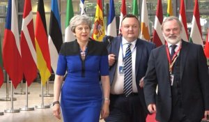 La Première ministre britannique Theresa May arrive pour le sommet de l'UE