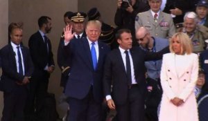 D-Day: Macron et Trump arrivent au cimetière américain (2)