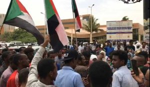 Des Soudanais manifestent pour dénoncer la mort de 5 lycéens