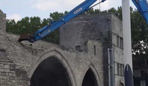  la destruction du Pont des Trous de Tournai