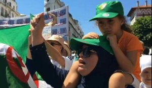 Algérie: 26e vendredi de manifestations contre le pouvoir