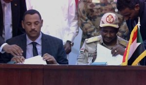 Soudan: le Conseil militaire et la contestation signent l'accord de transition