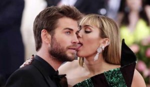 Miley Cyrus séparée de Liam Hemsworth : "elle a du mal à l'oublier"