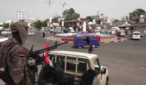Des forces yéménites soutenus par les Emirats Arabes Unis gardent les rues d'Aden, les séparatistes se disent prêts à discuter