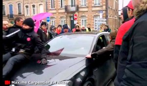 Amiens. Deux manifestants contre la réforme des retraites renversés