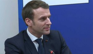 Coronavirus: "une phase qui va durer des semaines et sans doute des mois" (Macron)