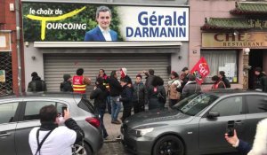 Manifestation devant le local de campagne de Gérald Darmanin, à Tourcoing